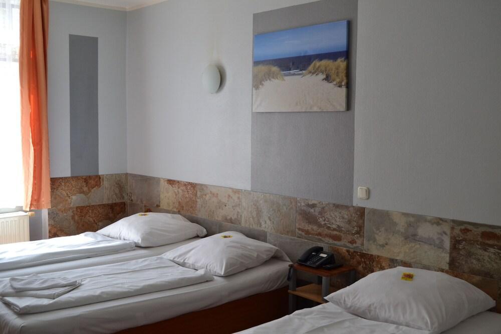 Angel Hotel Frankfurt am Main Ngoại thất bức ảnh