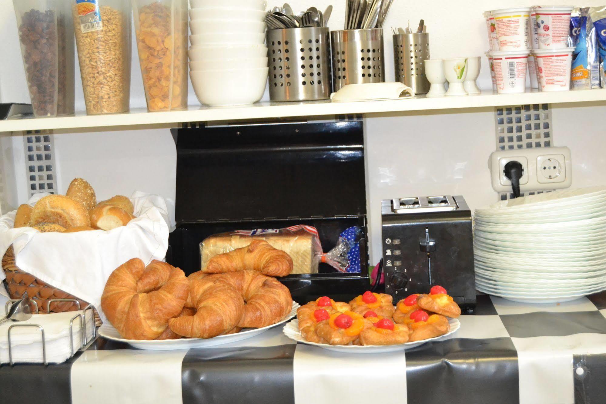 Angel Hotel Frankfurt am Main Ngoại thất bức ảnh