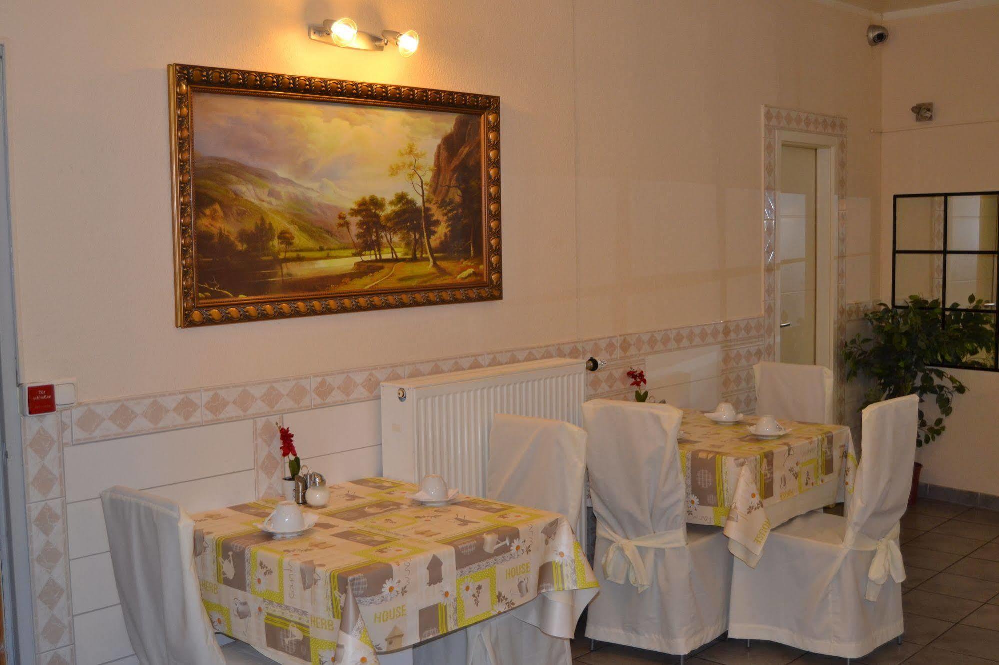 Angel Hotel Frankfurt am Main Ngoại thất bức ảnh