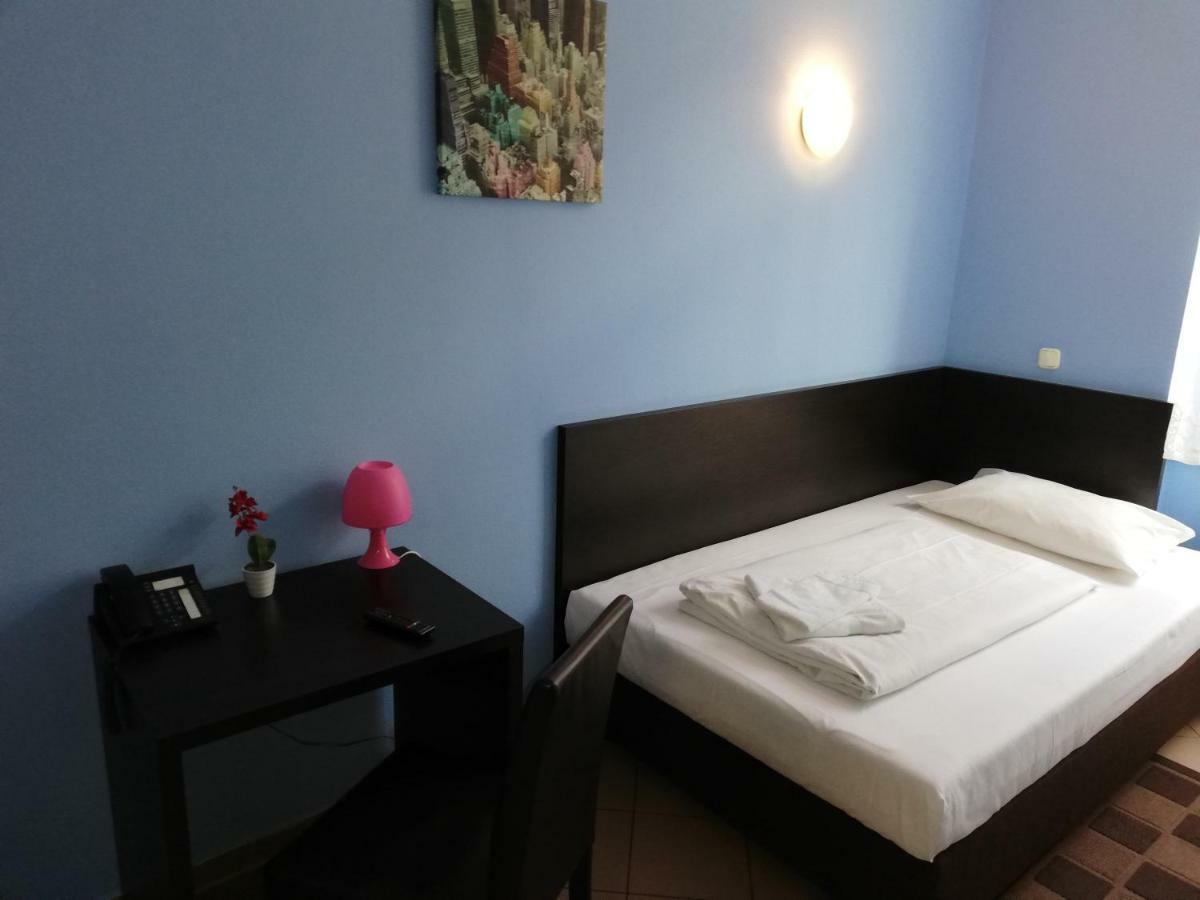 Angel Hotel Frankfurt am Main Ngoại thất bức ảnh